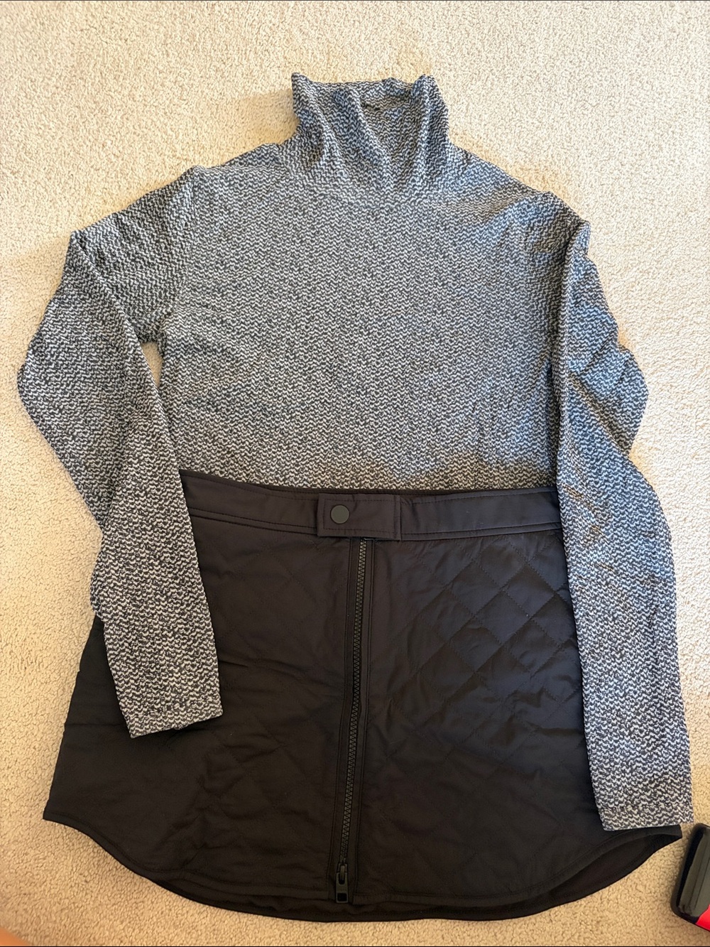 Athleta Gray Marled Knit Top with Black Quilted Overlay.